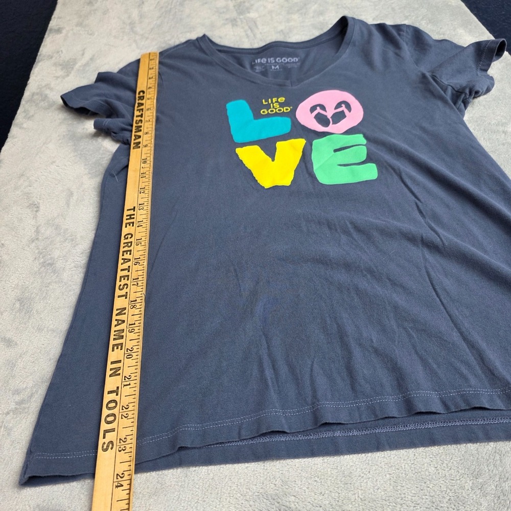 Life Is Good Crusher Love Long Sleeve Womens Size M- Flip Flops
